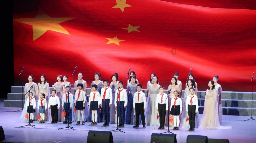 眼镜妞之奇幻冒险